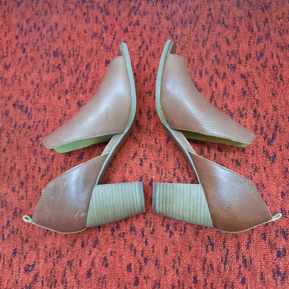 Lucky Brand Junai Women's Booties Heeled Sandals Cut Out Brown Leather SZ 9.5M - Picture 13 of 14